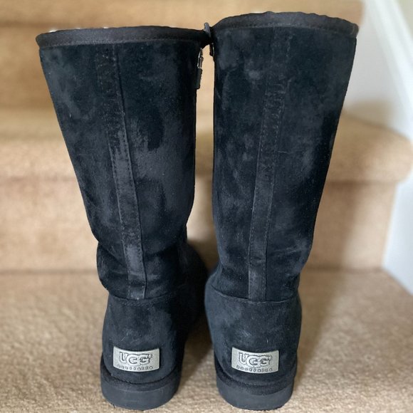 ONLY WORN ONCE UGG AUSTRALIA BLACK SUMNER BOOTS size 7 - Picture 5 of 5